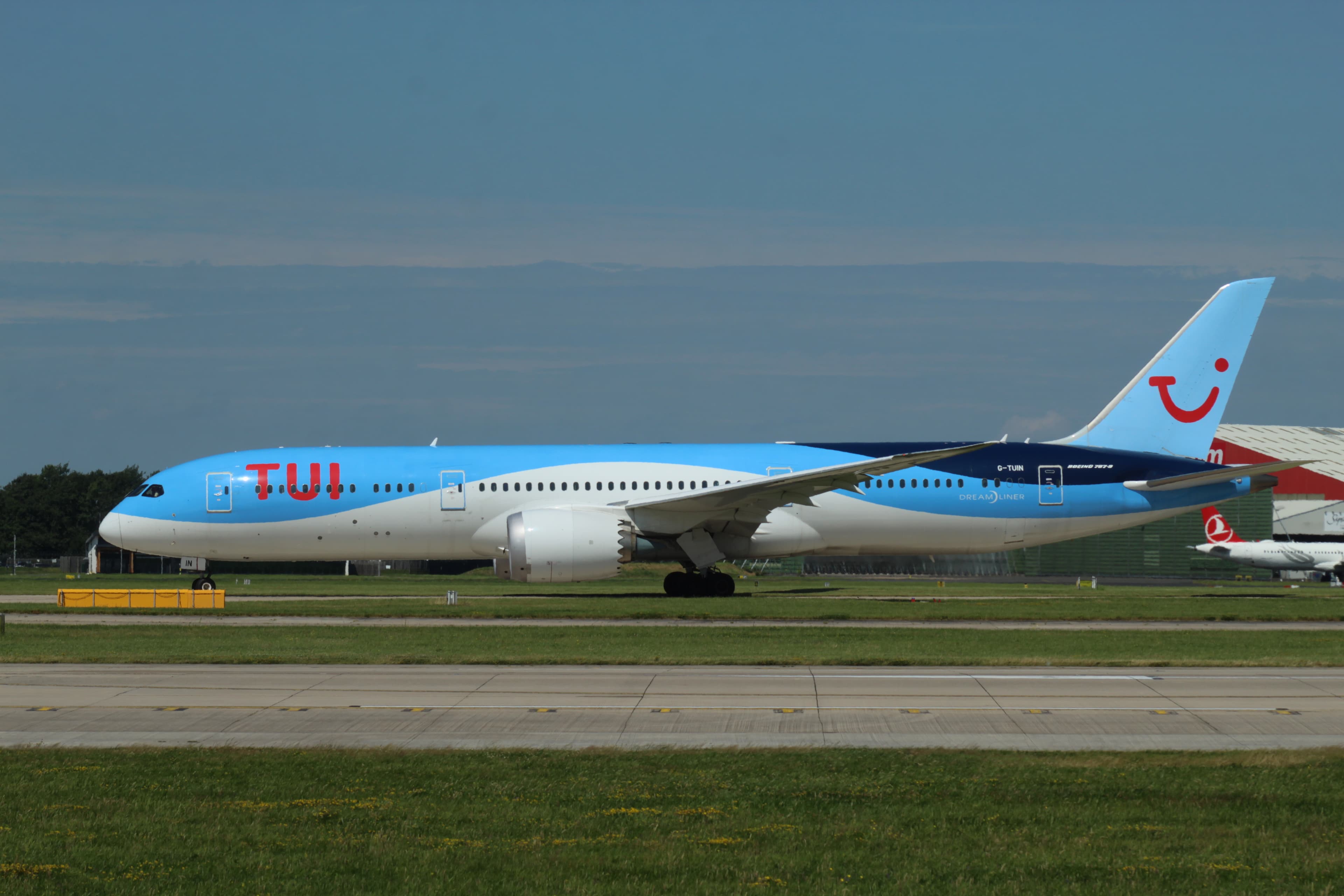TUI